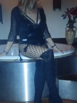 Rijpe sexy Nederlandse blondine in Herten
