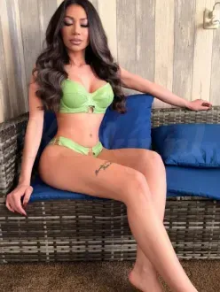 Colombiana in Hem
