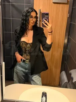 Mistress Mira in Hoorn