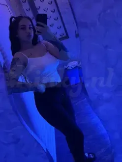 The best PARTY GIRL in your city in Eind