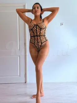 Real girls best service Escort in Hem