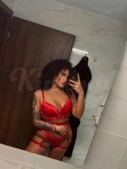 Babygirl  party girl in Dam