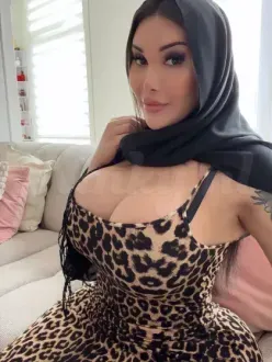 Big whore with big things. in Dam
