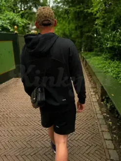 Hygiënische Nederlandse jongen man! in Dam