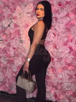 Big Ass in Dam
