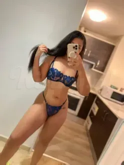 Sweet girl in Den Haag