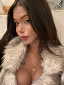 New Sexy latina in Dam