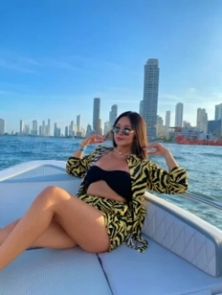 Your blowjob Latin queen in Dam