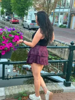 Partyyy Girl in Lemmer