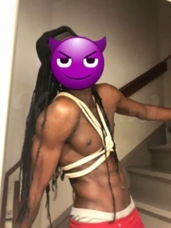 Blackking zet zijn kroon af voor jou/jul in Hem