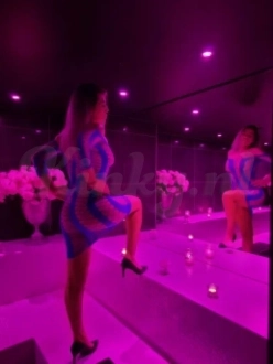 New sexy lady in Dam